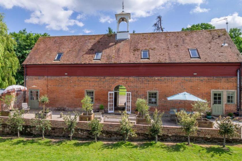Belchamp Hall Stables Belchamp Otten Exterior photo